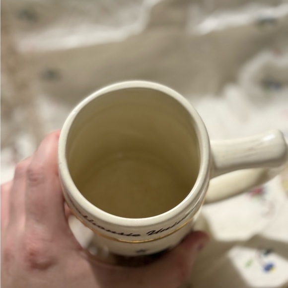 Vintage Cream Ceramic DAL Mug with Crest - Picture 7 of 10